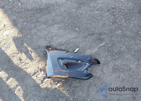 2018 Jeep Compass Latitude 4X4 z USA, uszkodzony, nr VIN 3C4NJDBB5JT175891